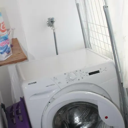Apartanita
