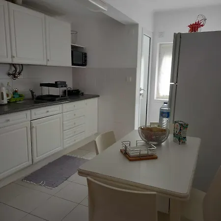 Apartanita Lägenhet Ponta Delgada